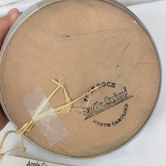 Sky Top Orchard Pottery Scalloped Bowl Flat Rock North Carolina - Picture 6 of 10